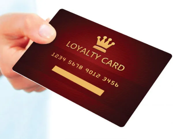 Loyalty-Card- with crown logo